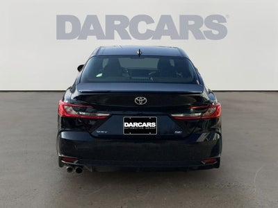 2025 Toyota Camry SE Hybrid