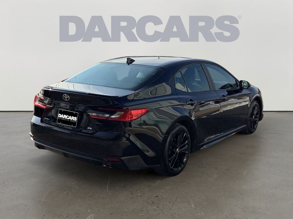 2025 Toyota Camry SE Hybrid