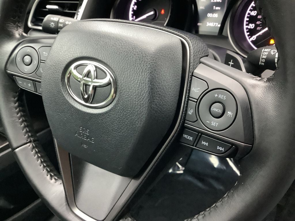 2022 Toyota Camry SE