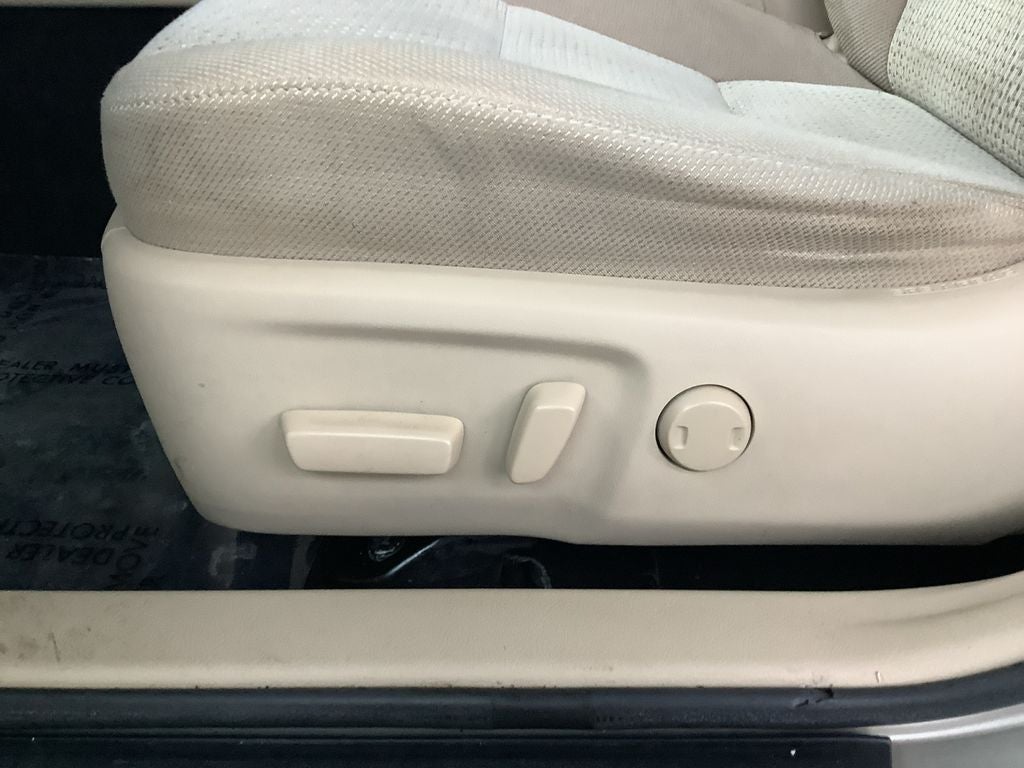 2014 Toyota Camry XLE