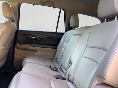 2020 Honda Pilot EX-L w/Navigation and Rear Entertainment System