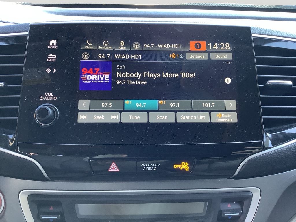 2020 Honda Pilot EX-L w/Navigation and Rear Entertainment System