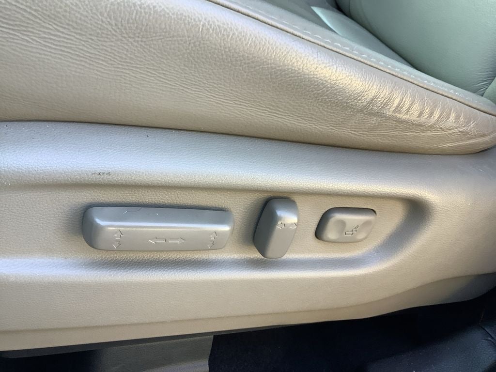 2020 Honda Pilot EX-L w/Navigation and Rear Entertainment System