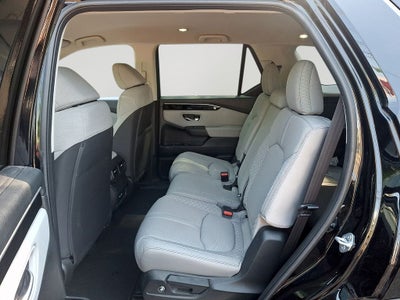 2023 Honda Pilot LX