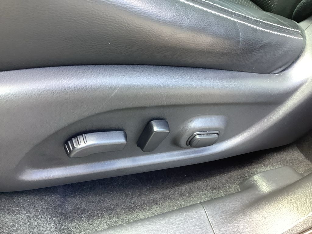 2016 Nissan Murano SL Garage Kept Showroom Car