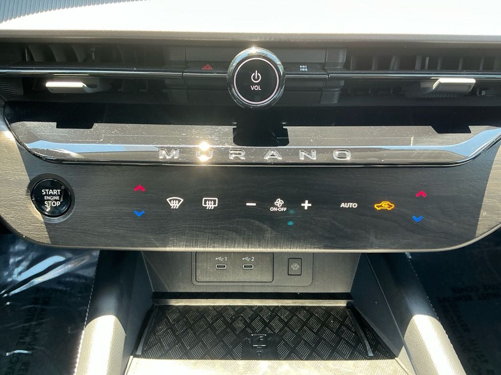 2025 Nissan Murano SV