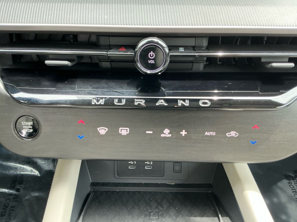 2025 Nissan Murano SV