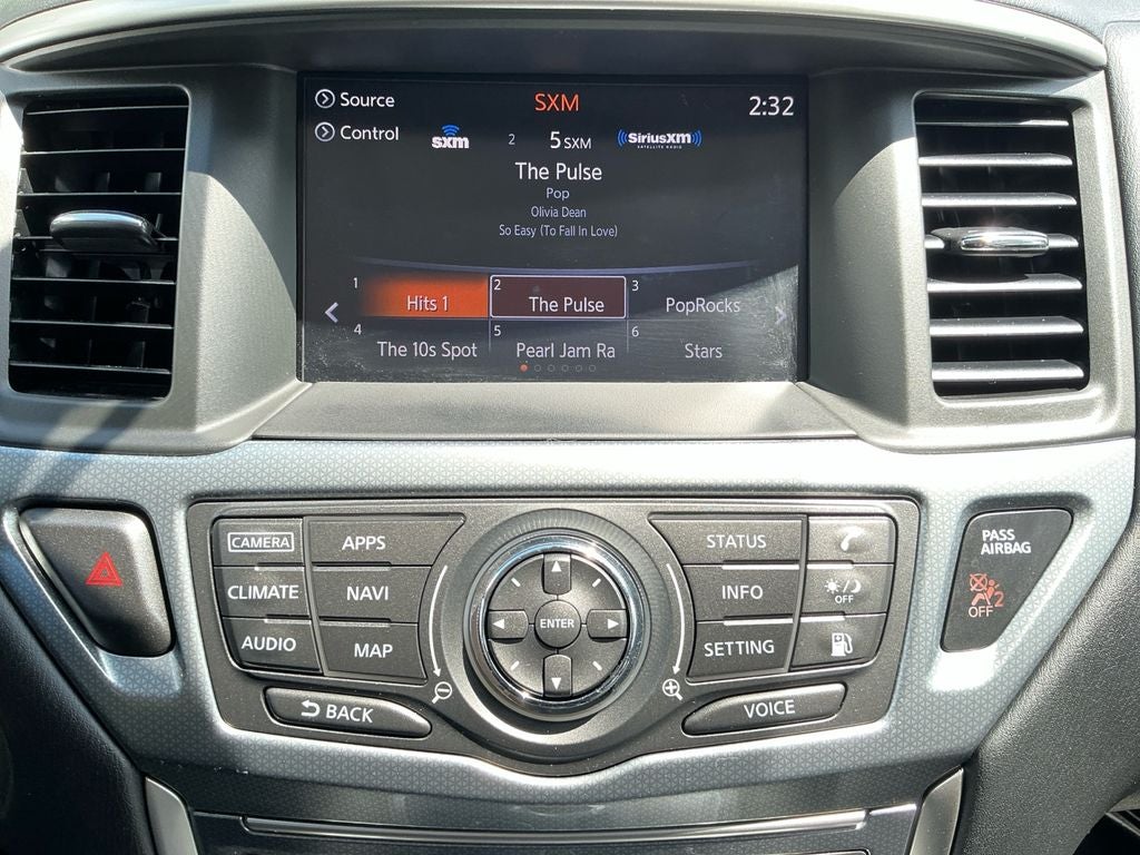 2018 Nissan Pathfinder SL NICE LOW MILES