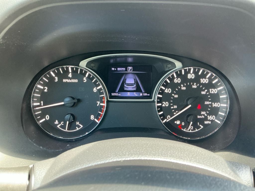 2018 Nissan Pathfinder SL NICE LOW MILES
