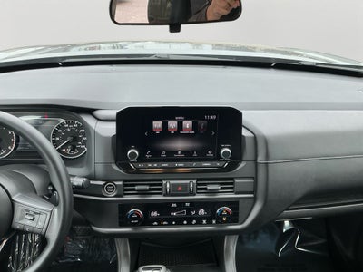 2024 Nissan Pathfinder S