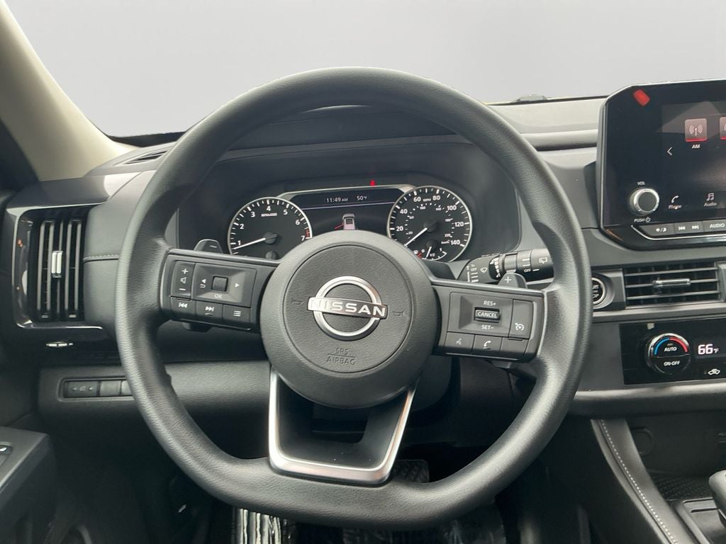 2024 Nissan Pathfinder S