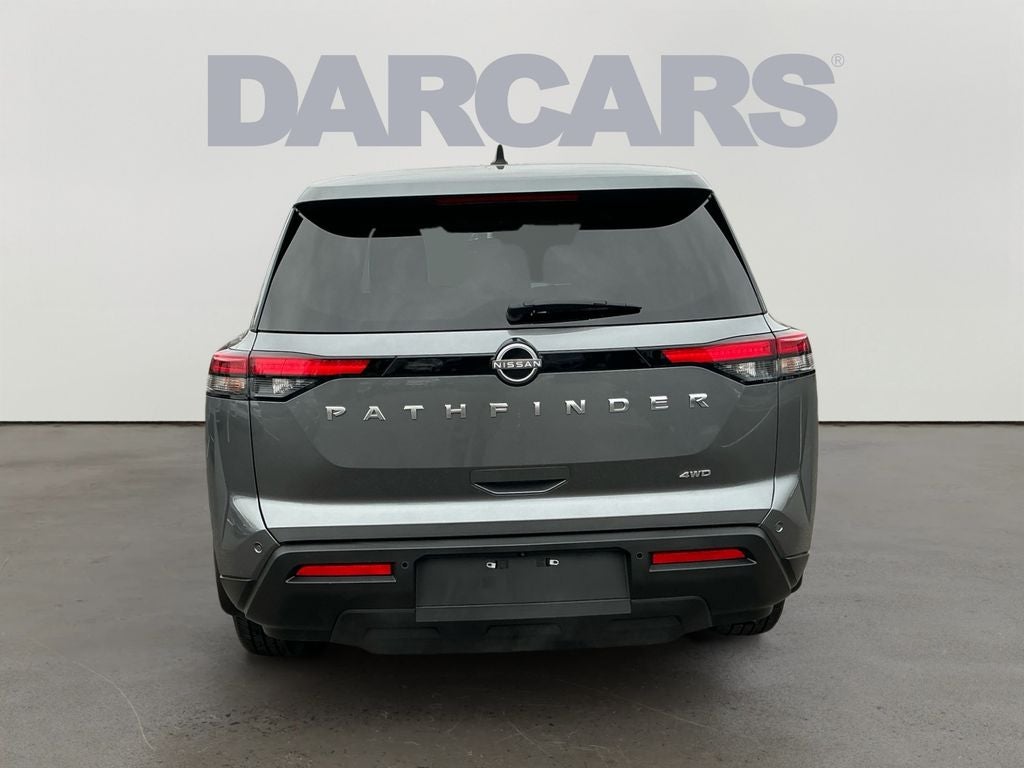 2024 Nissan Pathfinder S