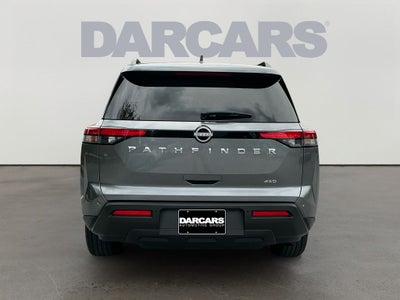 2025 Nissan Pathfinder SV