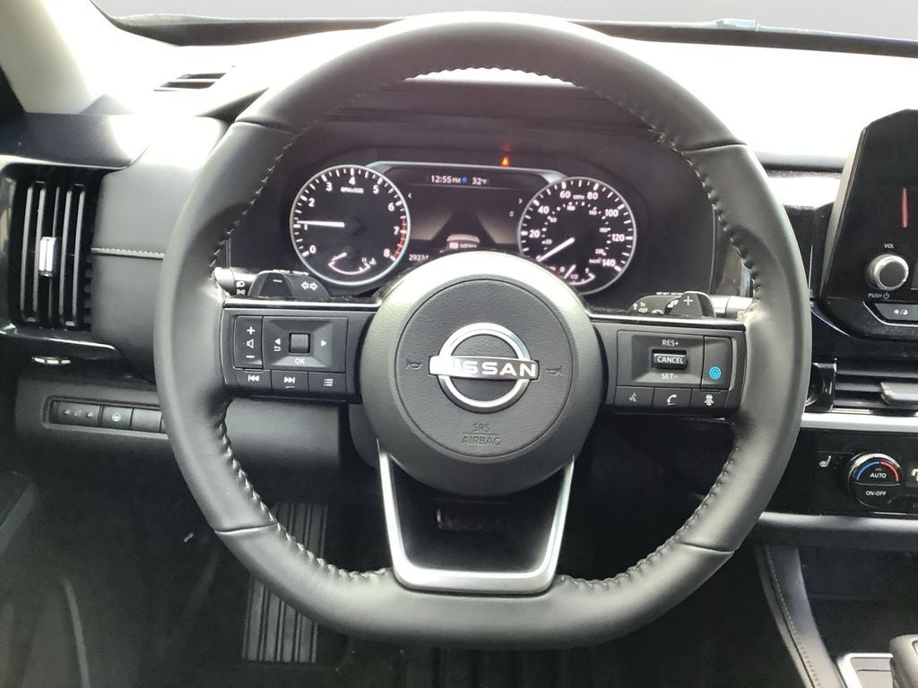 2022 Nissan Pathfinder SV Low Mileage