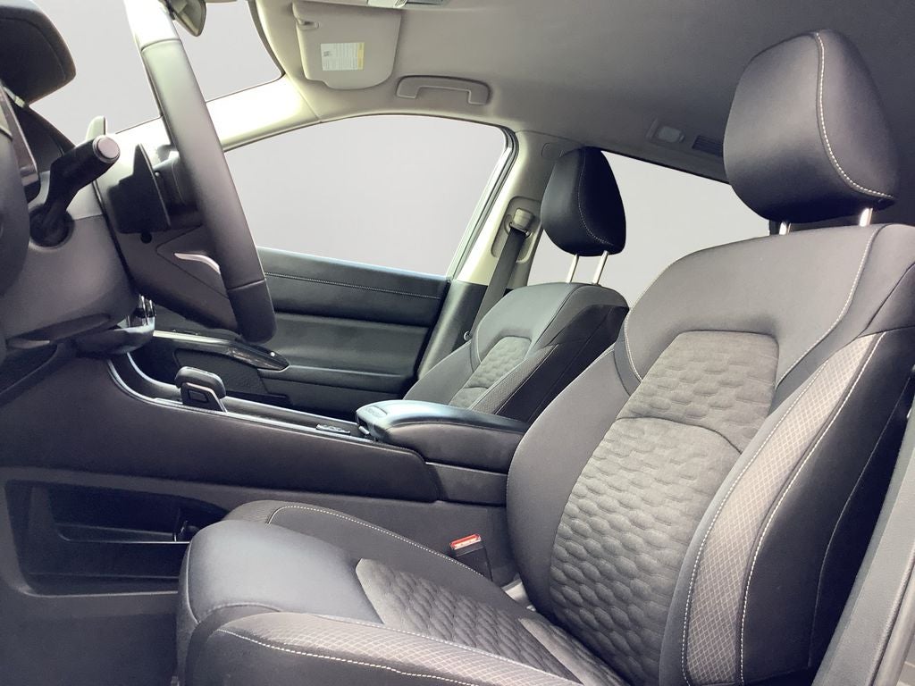 2022 Nissan Pathfinder SV Low Mileage