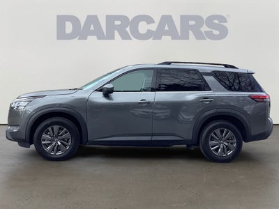 2022 Nissan Pathfinder SV Low Mileage