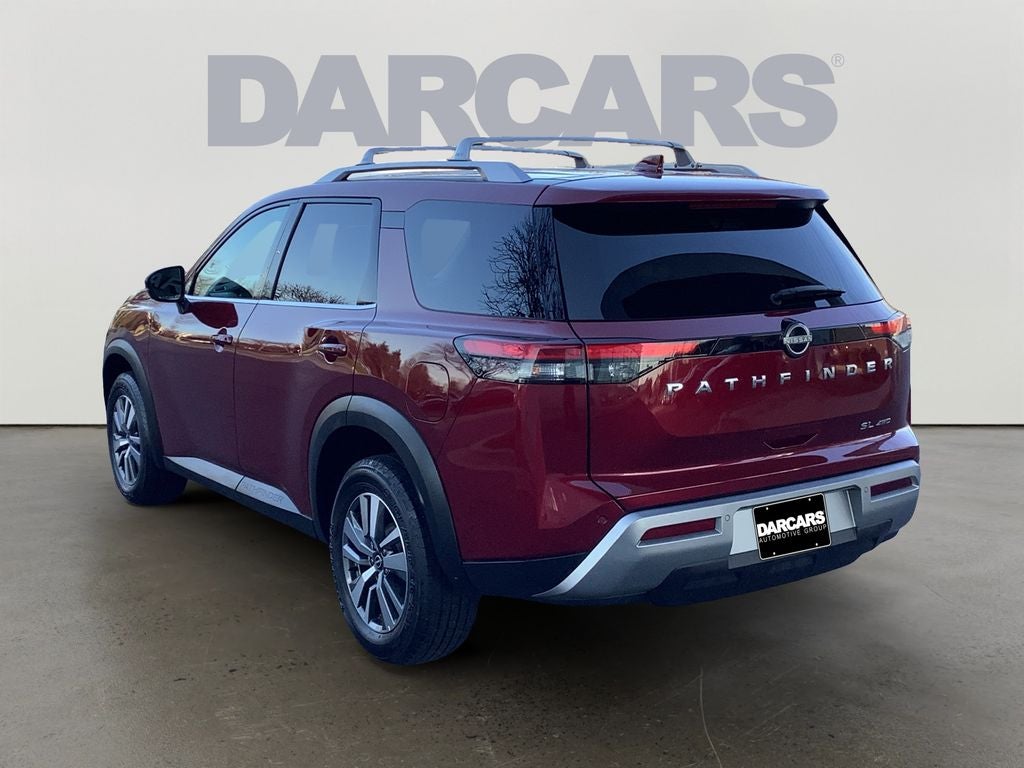 2023 Nissan Pathfinder SL