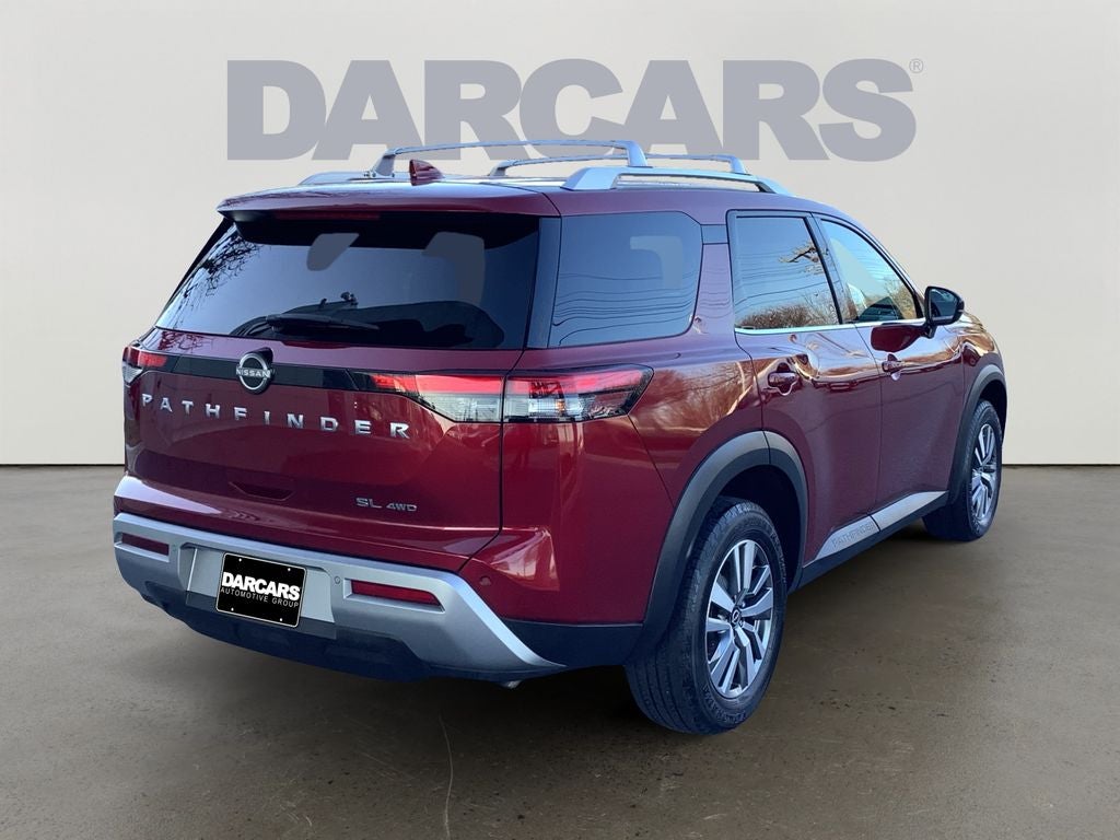 2023 Nissan Pathfinder SL