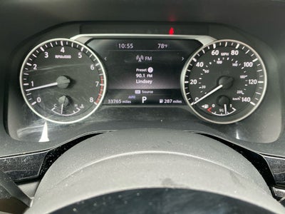 2024 Nissan Pathfinder SL