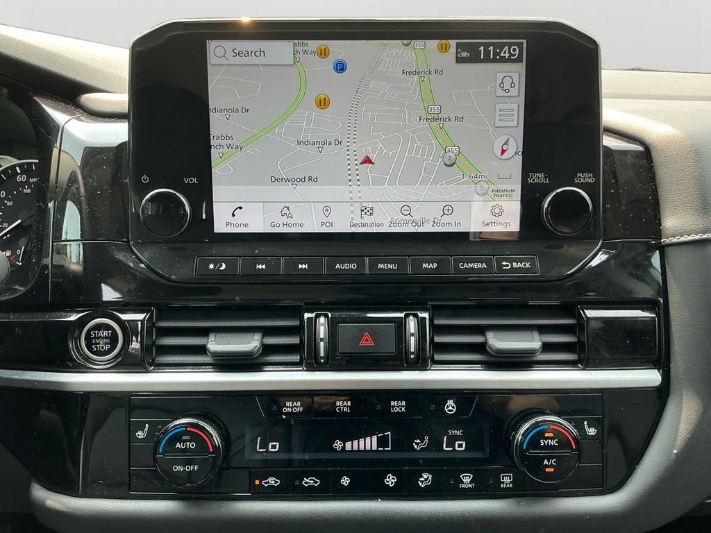 2022 Nissan Pathfinder SL