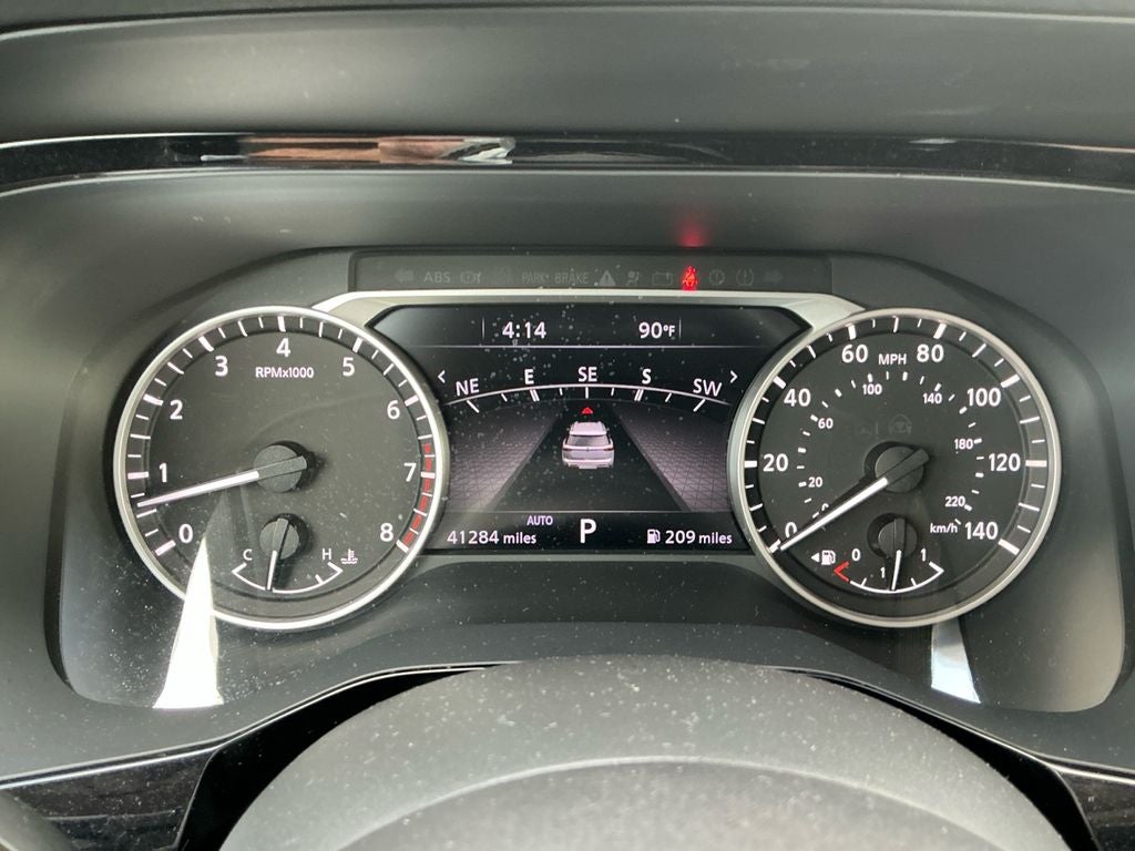 2023 Nissan Pathfinder SL