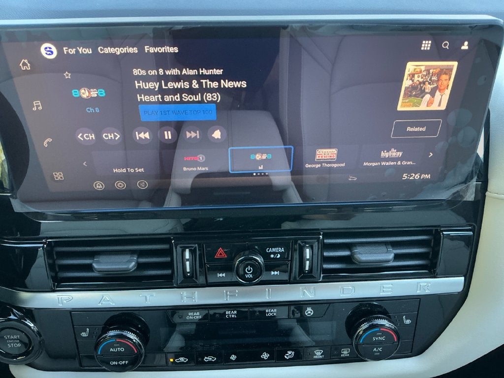 2026 Nissan Pathfinder SL