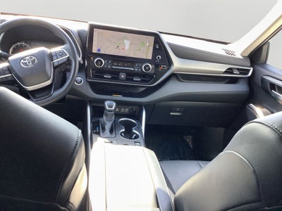 2024 Toyota Highlander XLE