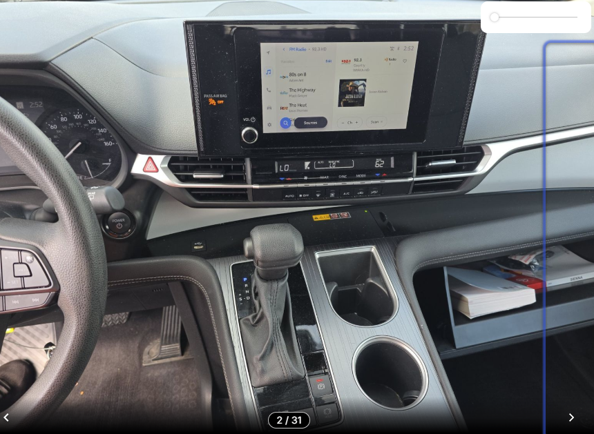 2025 Toyota Sienna LE 8 Passenger
