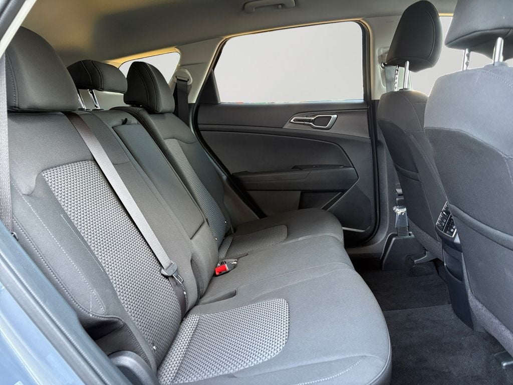 2025 Kia Sportage LX