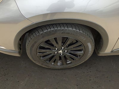 2020 Mitsubishi Outlander ES