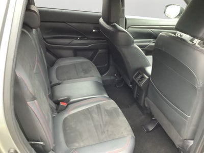 2020 Mitsubishi Outlander ES