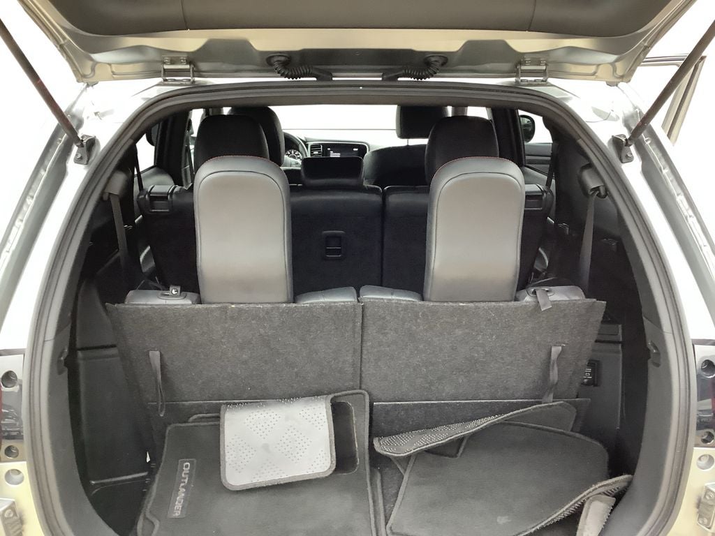 2020 Mitsubishi Outlander ES