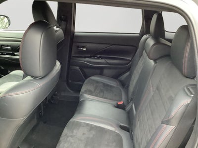 2020 Mitsubishi Outlander ES