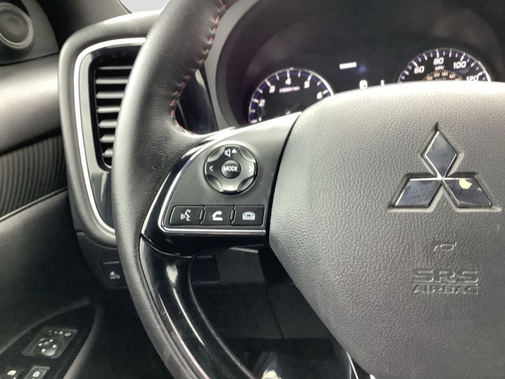 2020 Mitsubishi Outlander ES
