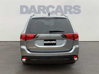 2020 Mitsubishi Outlander ES