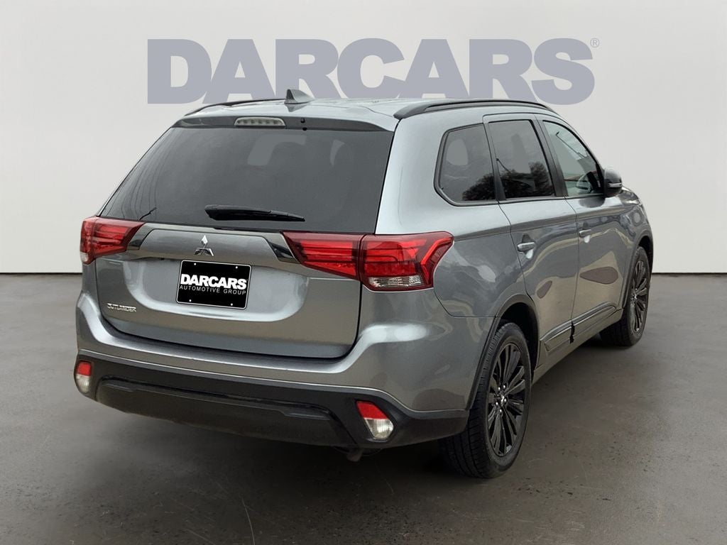 2020 Mitsubishi Outlander ES