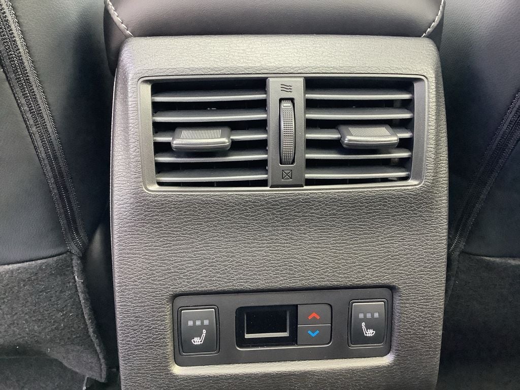 2026 Nissan Rogue Plug-In Hybrid Platinum