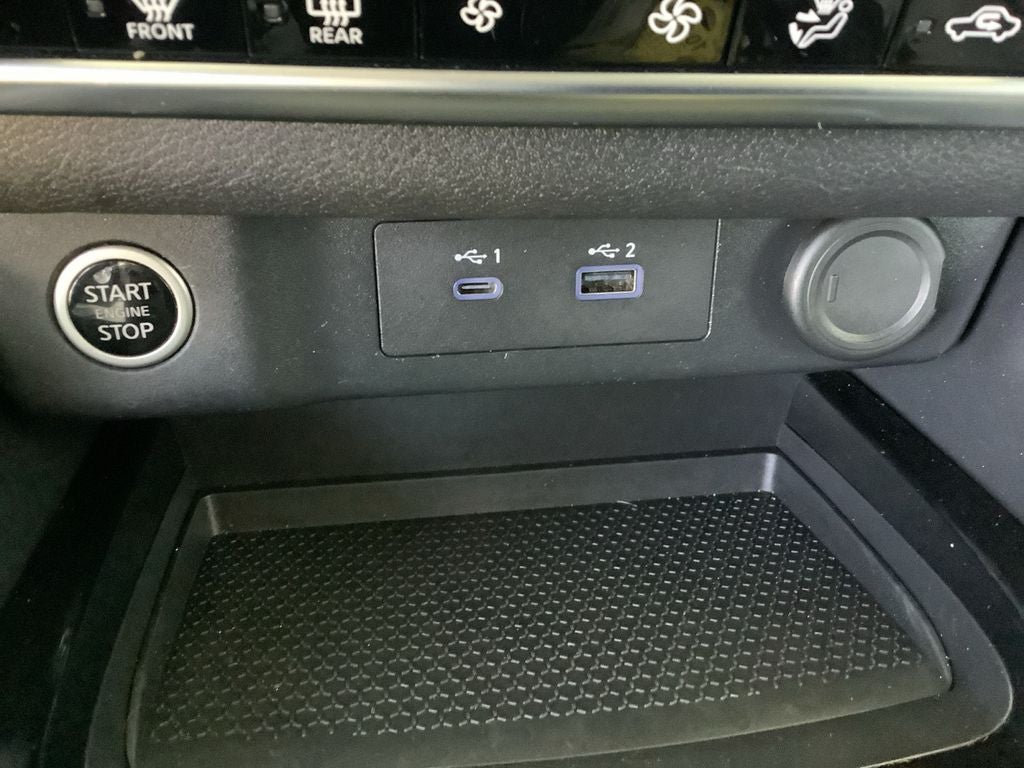 2023 Nissan Rogue SV Low Mileage