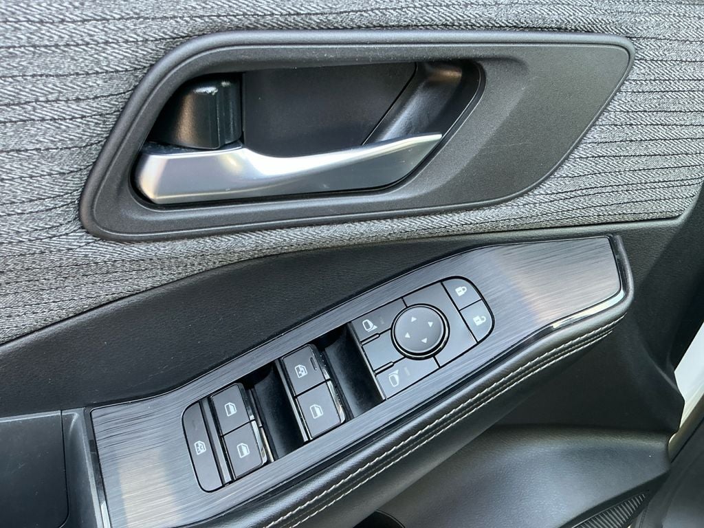 2023 Nissan Rogue SV Great Value