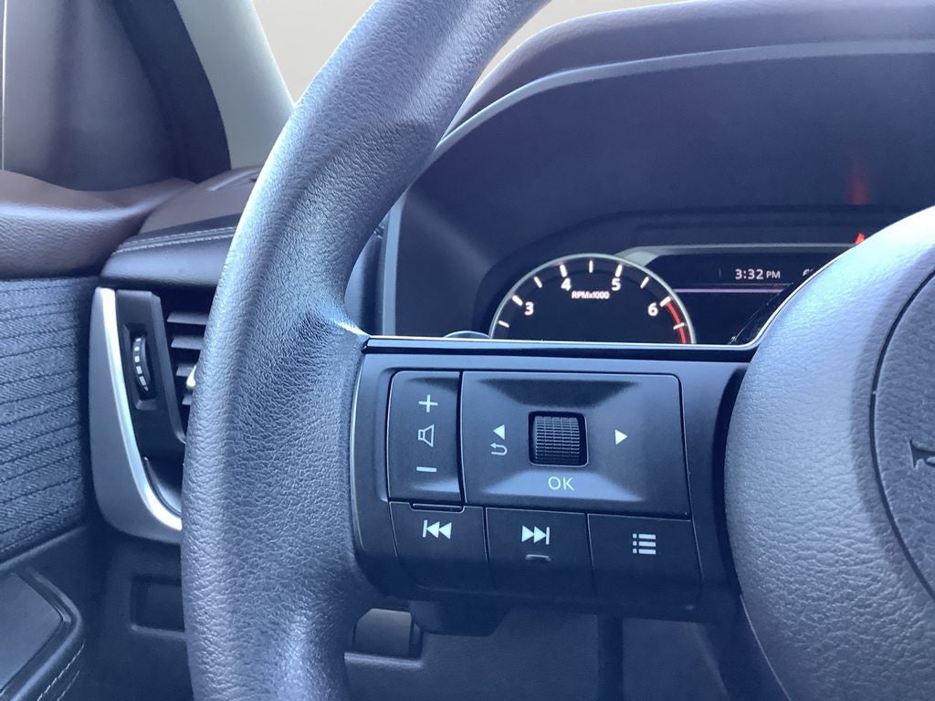 2023 Nissan Rogue SV Low Mileage