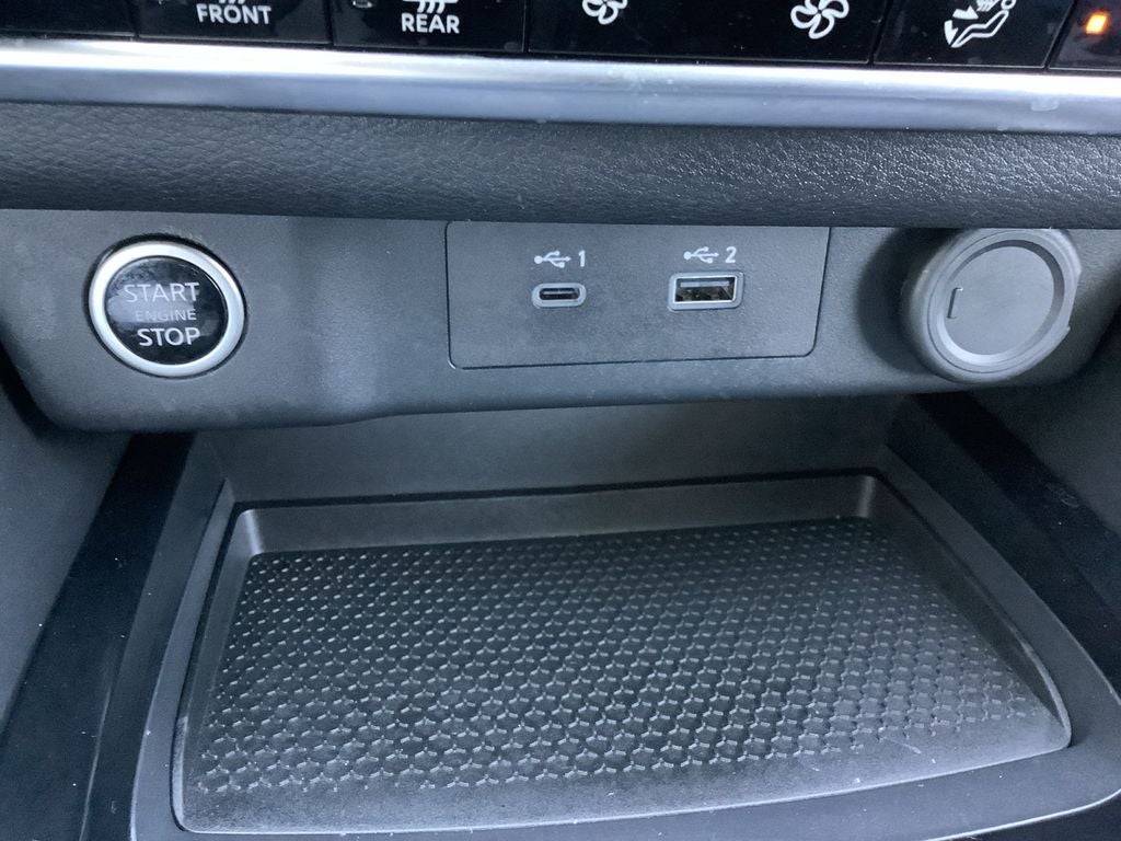 2023 Nissan Rogue SV Low Mileage