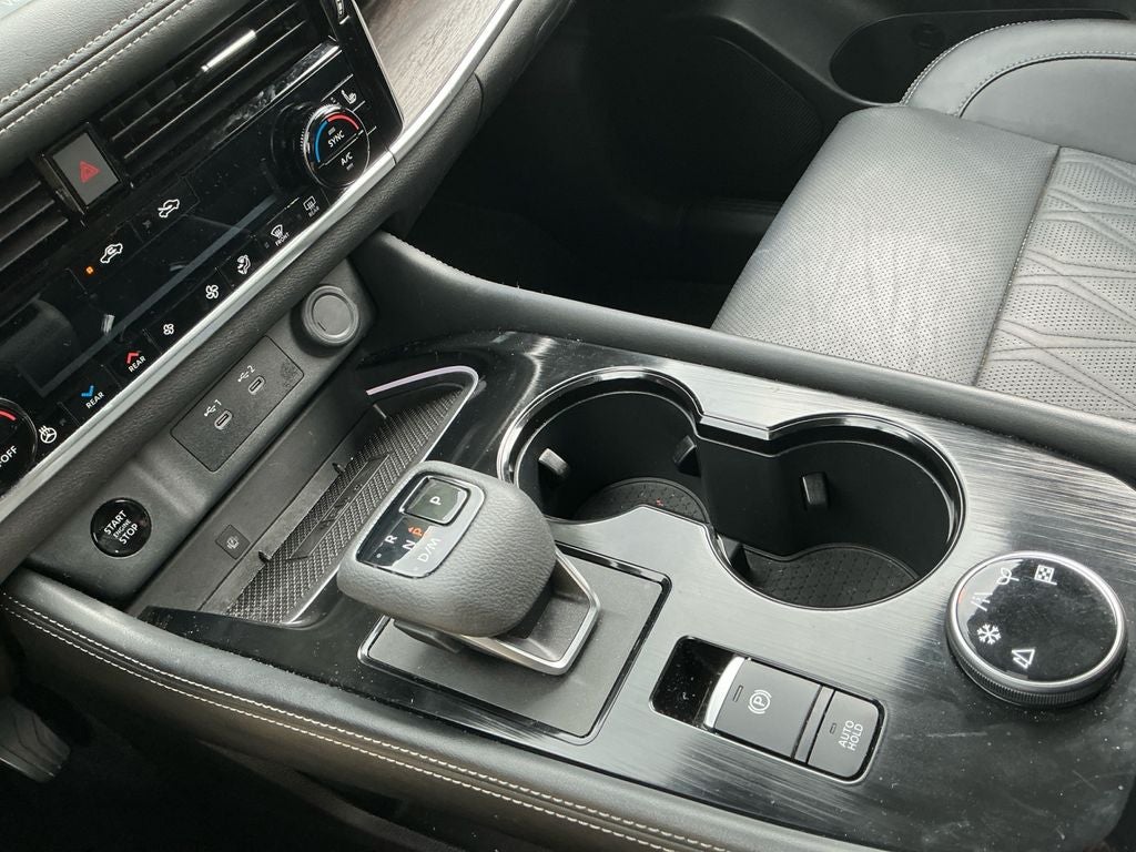 2025 Nissan Rogue Platinum