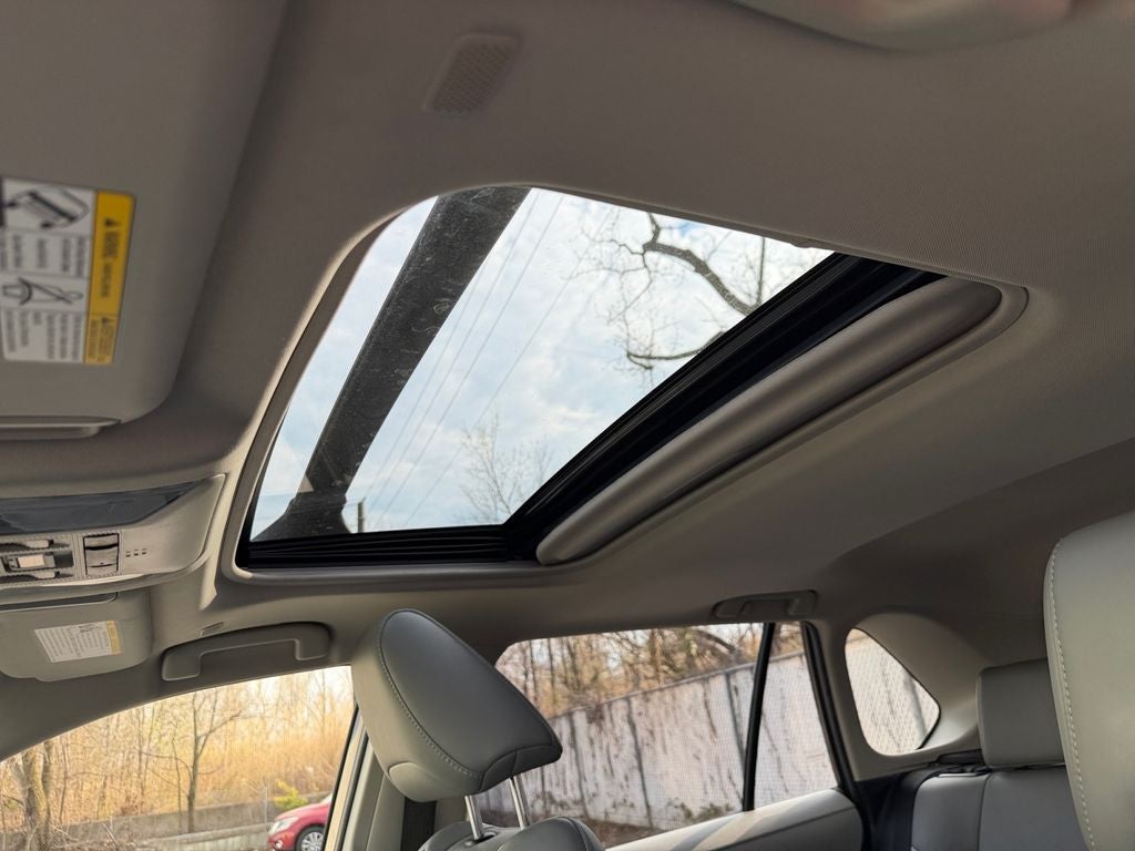 2023 Toyota RAV4 Hybrid XLE Premium