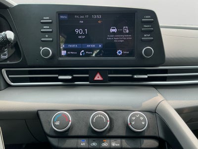2023 Hyundai Elantra SE