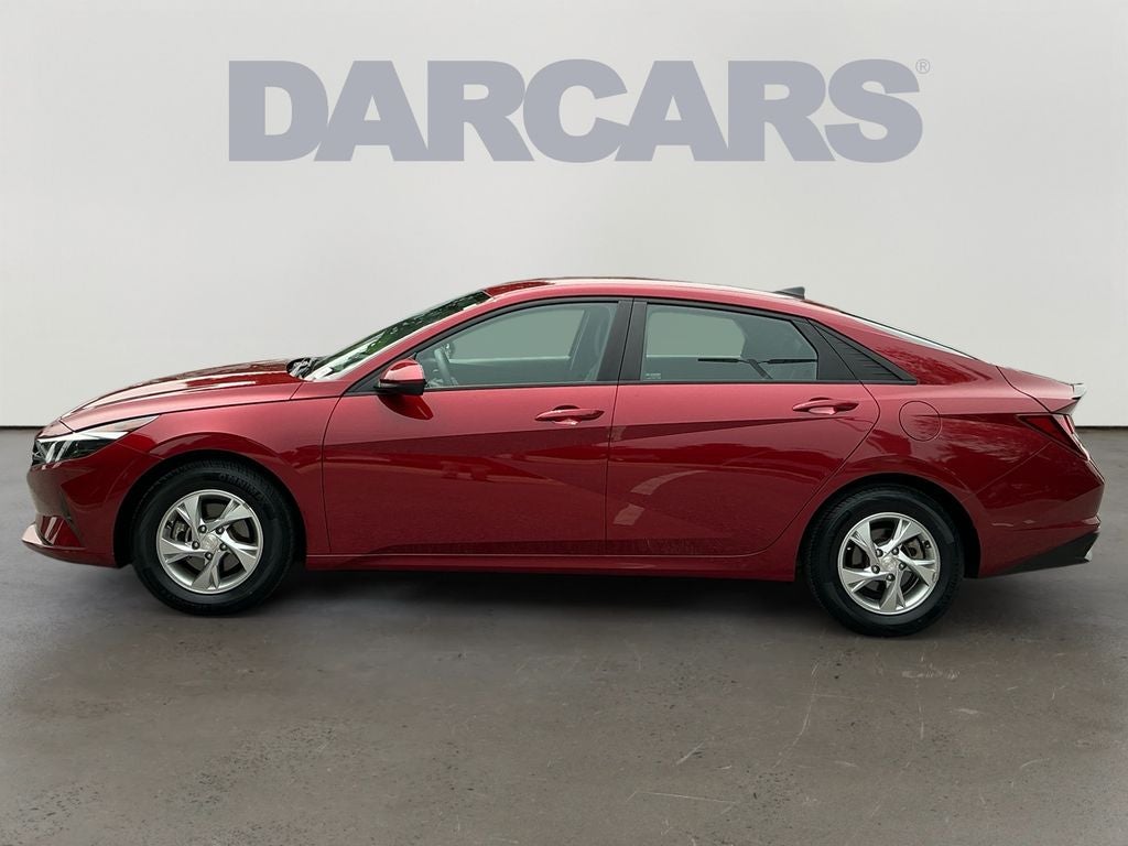 2023 Hyundai Elantra SE