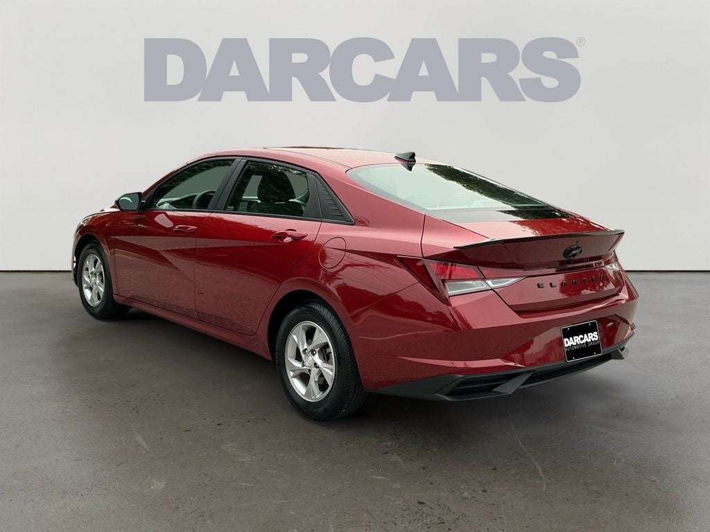 2023 Hyundai Elantra SE