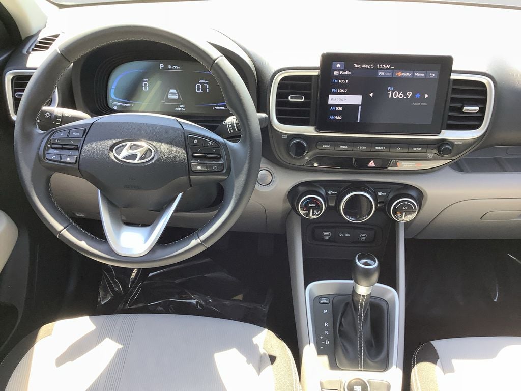 2025 Hyundai Venue SEL