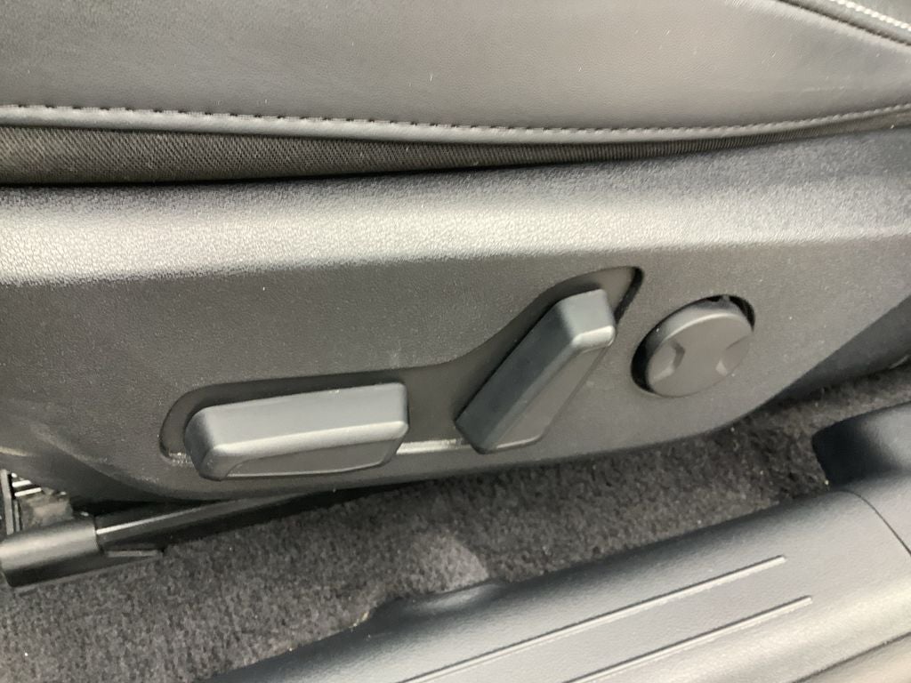 2022 Kia EV6 Wind New Tires and Brakes