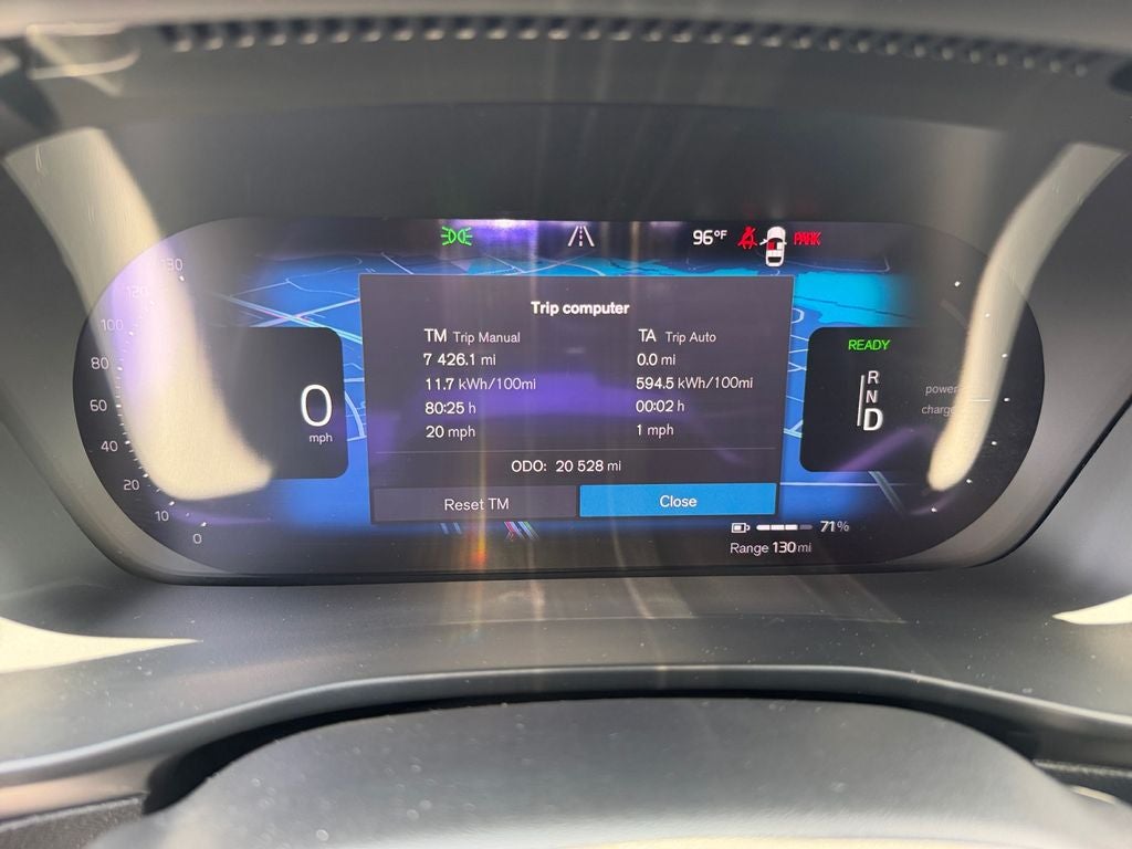 2023 Volvo C40 Recharge Pure Electric Twin Core