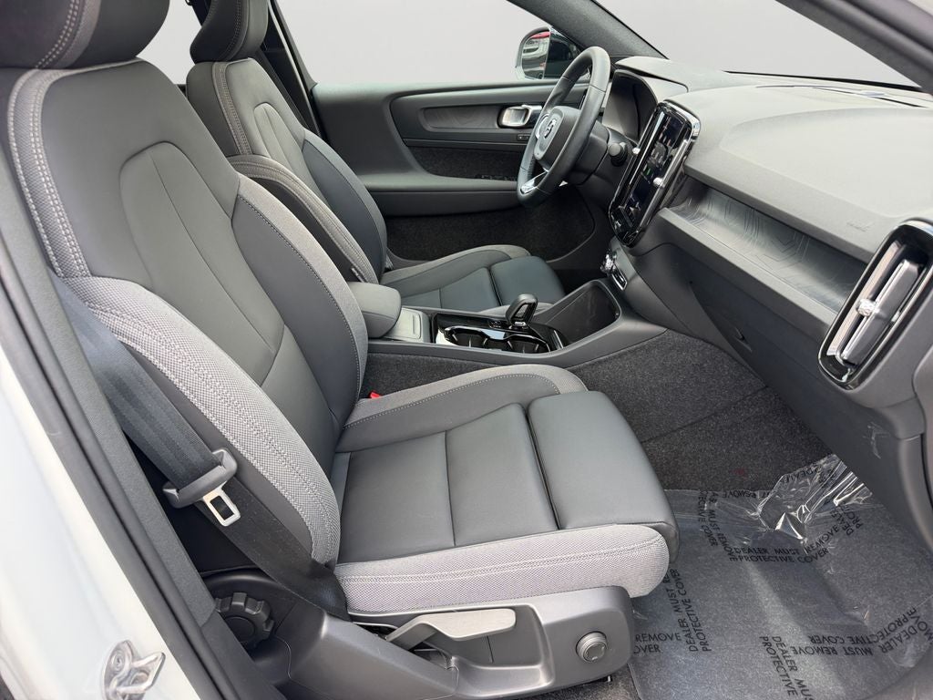 2023 Volvo C40 Recharge Pure Electric Twin Core